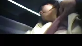 Bir şişe ile acımasız porno konulu milf fisting ve sarışın kız