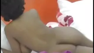 Siyah saçlı hırsız konulu porno esaret,